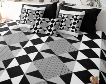 Black Diamonds Quilt Block Pattern | Downloadable PDF Quilt Pattern | Beginner Quilt Design | Unique Modern Quilt Pattern | DIY Home Deco
