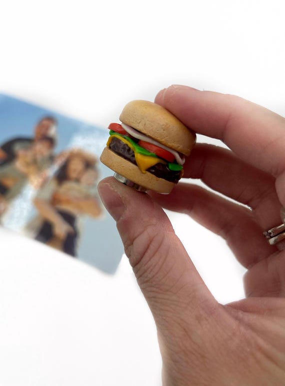 Cheeseburger BBQ Magnet For Fridge / Magnetic Miniature Food / Unique Locker Decor / Birthday Gift for Foodie / Grill Present for Dad
