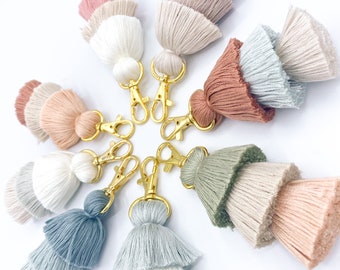 CUSTOM Tassel Keychain / Proposal Gift for Bridesmaids / Unique Accessory for Backpack / Fun Personalized Present for Cheer Team / Bag Charm