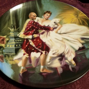 Anna and The King FANS Knowles Plates & DVD Movie Gift Package