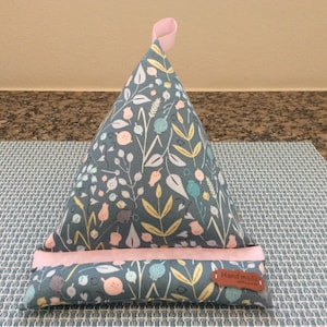 new MEDIUM Flowers w/teal background Kindle/E Reader/Tablet/Smartphone/Pillow/Cushion/Bean Bag/Stand/Gadget/handmade w/love tag+loop