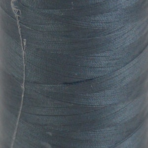 1158 Cotton Makó: 50 wt - 1422 yds Medium Grey - Aurifil Thread