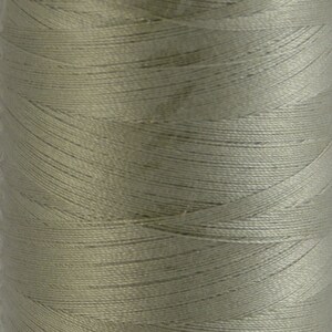 5021 Cotton Makó: 50 wt - 1422 yds Light Grey - Aurifil Thread