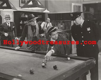 Blondie~Dagwood~Cops ~Shooting Pool~Playing Pool~Billiards~16" x 20"~Poster~ Photo