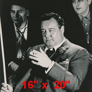 Jackie Gleason~The Hustler~Billiards~Shooting Pool~Playing Pool~Photo~Poster 16&quot;x20&quot;