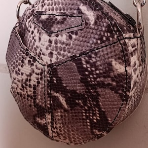 Sac à main rond en cuir