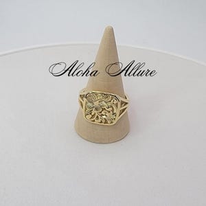 Hawaiian Hibiscus Ring - Gold Ring - Hawaiian Ring - Gifts for Her - Floral Ring - hawaiian ring