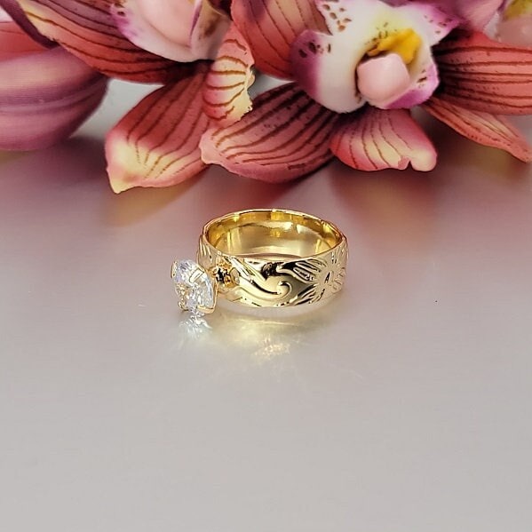 Hawaiian Gold Floral Scroll CZ Band Ring - Gold Ring - Hawaiian Ring - Gifts for Her - Floral Ring hawaii jewelry - gifts for her