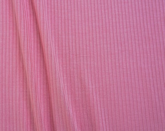 Tejido de punto acanalado Rosa Bubblegum Sólido / 62 pulgadas de ancho / Medio / Peso pesado Poly Rayon Spandex / Vendido por media yarda o 1 yarda