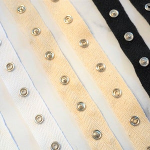 Snap Tape 3/4&quot; Cotton Twill Tape Black, White or Natural Beige | Silver Metal Snaps Spaced 1&quot; Apart | By the Yard | 12 Ligne Snap Fasteners