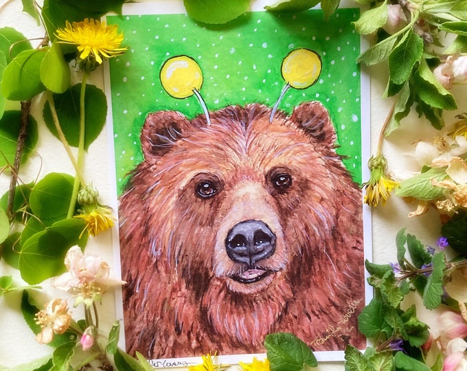 Grizzly Bear Bee Prints