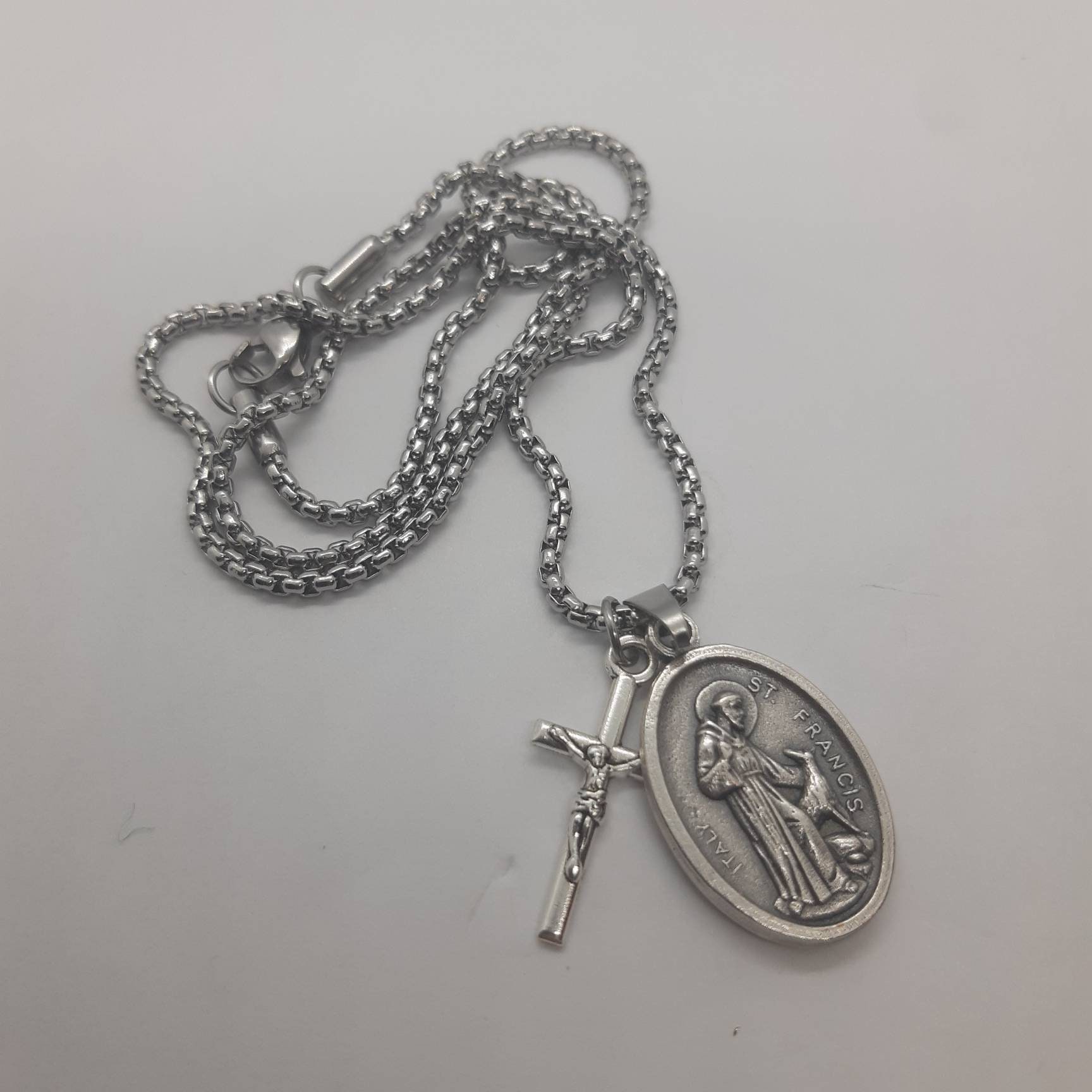 St Francis of Assisi Necklace. Stainless Steel Box Chain With Saint ...