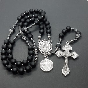 Pardon Kreuz | Handgemachter Rosenkranz | Wunderbare Medaille | St Benedikt Medaille | Onyx | Dreifach bedrohlich