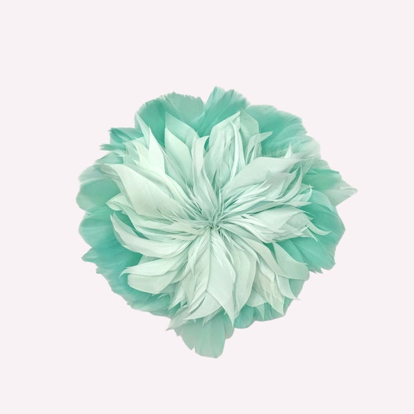 XL FLOWER BROOCH with mint green feathers - Feathers mint flower brooch - Broche Fleur plumes mint