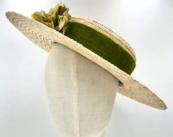 Canotier "plato" ala ancha verde oliva - Canotier "plat" aile large vert olive - Wide-Brimmed and flat crown Straw Hat