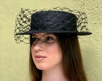 Canotier with veil - Canotier chapeau avec voile -Straw hat with veil