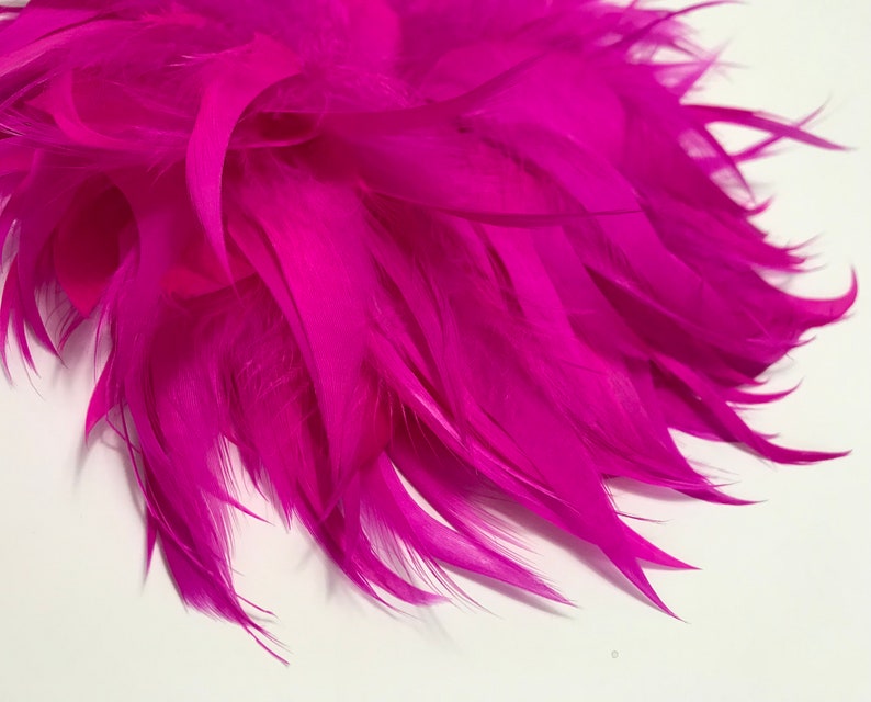 BROCHE FLOR de plumas CRISANTEMO fucsia Feathers fuchsia flower brooch Broche/pince Fleur plumes fuchsia imagen 2