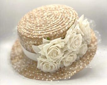 Canotier tulle and ivory roses - Canotier roses ivoire et tulle - Bridal boater hat with Flowers, Romantic straw hat for Civil Wedding