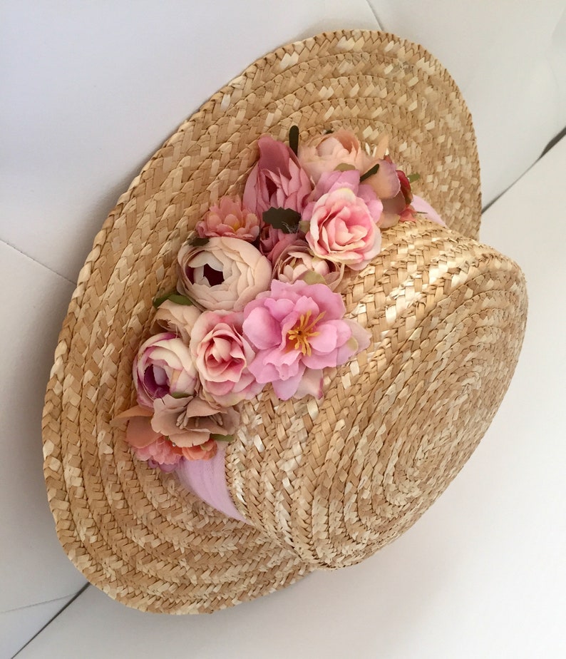 Canotier wide brim pink and beige Chapeau canotier à large bord rose et beige Straw boater hat with pink band image 2