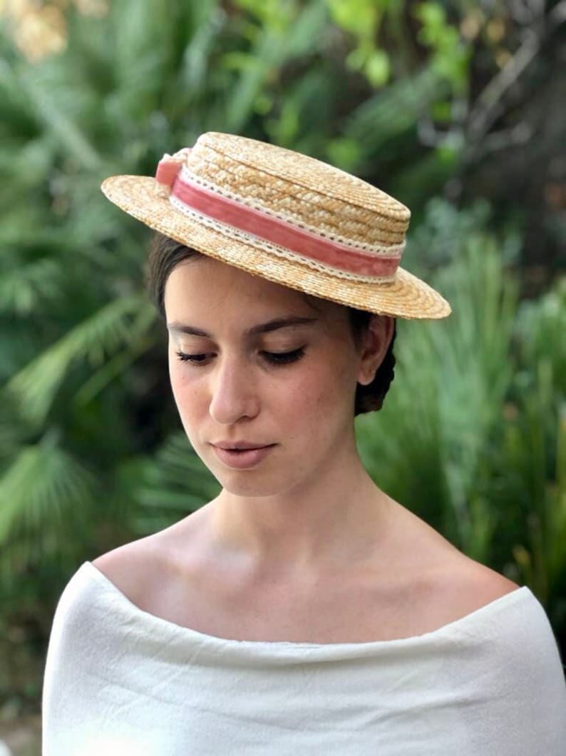 Canotier copa baja terciopelo y crochet Canotier haut bas avec velours et crochet Straw hat top very low with velvet and crochet ribbon imagen 2