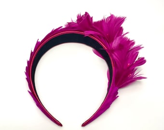 Headband headdress with fuchsia feathers - Coiffe bandeau serre tête plumes fuchsia - HEADBAND FASCINATOR FUCHSIA feathers