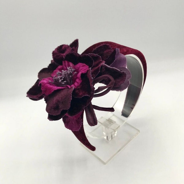 BURGUNDY VELVET FLOWER HEADBAND - Serre-tête fleurs de velours bordeaux - Burgundy velvet width headband flower crown