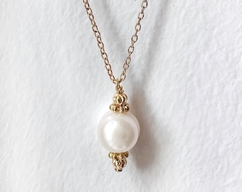 NEMESIS / Chain necklace with freshwater pearl - Boho chic - Women - gift