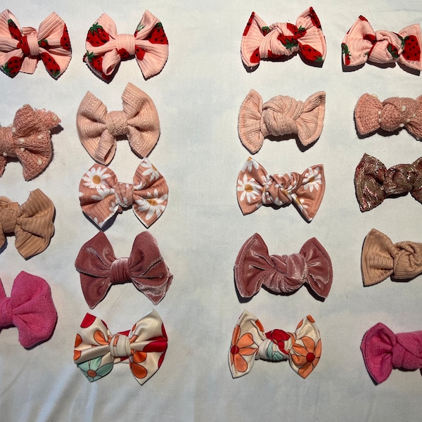 Mini Bows or Piggie bows!