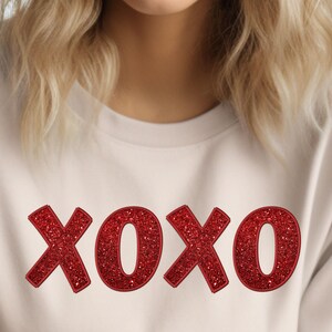 Ricamo finto rosso png, San Valentino sublimazione PNG, Glitter XOXO, Lover PNG, Paillettes sublimazione design