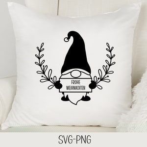 May include: Black and white illustration of a gnome holding a sign that says "Frohe Weihnachten" which means "Merry Christmas" in German. The gnome is wearing a pointy hat and has a beard. The gnome is surrounded by a wreath of leaves.