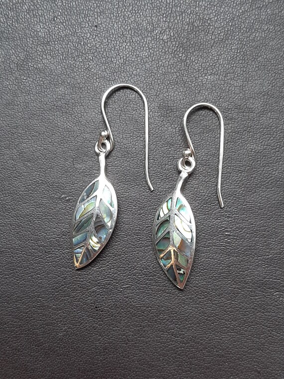 A vintage pair of silver abalone shell leaf drop … - image 10