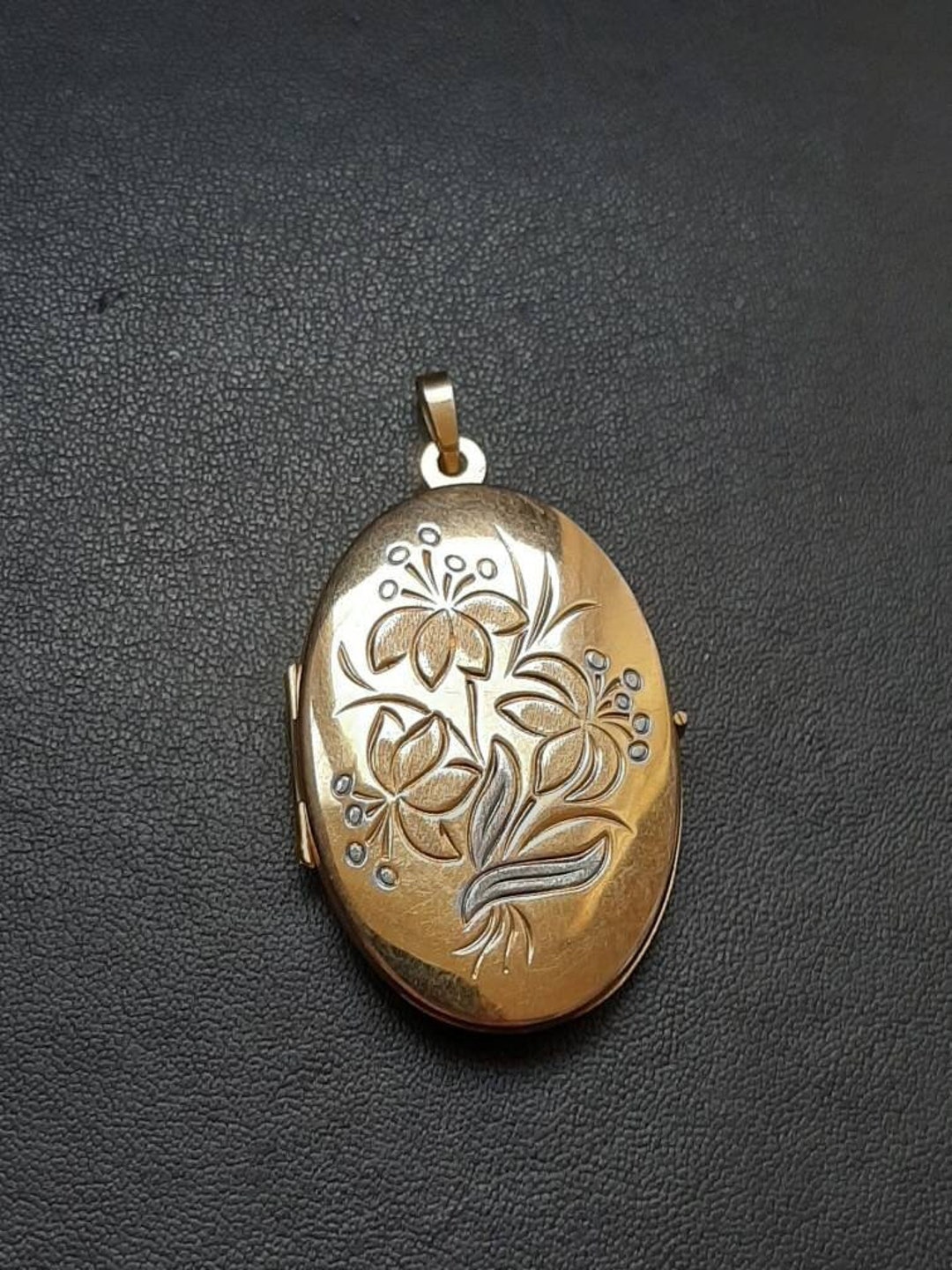 vintage LOCKET pendant 750刻印　K18 Late 70s/ Early 80s Locket Pendant Necklace – Retro Kandy