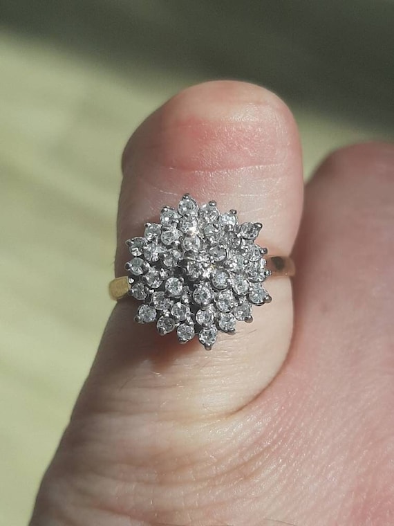 9ct diamond cluster best sale ring
