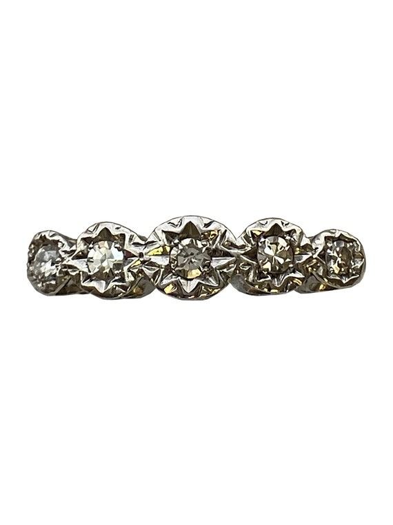 A 9ct gold and platinum five stone diamond ring - image 9