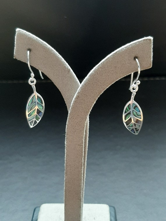 A vintage pair of silver abalone shell leaf drop … - image 4