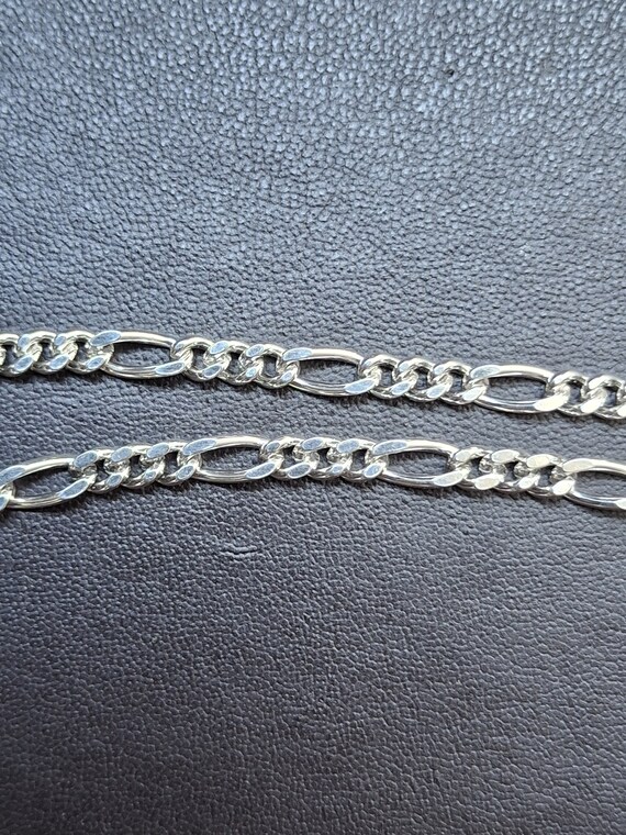 A vintage solid silver figaro link bracelet with … - image 6