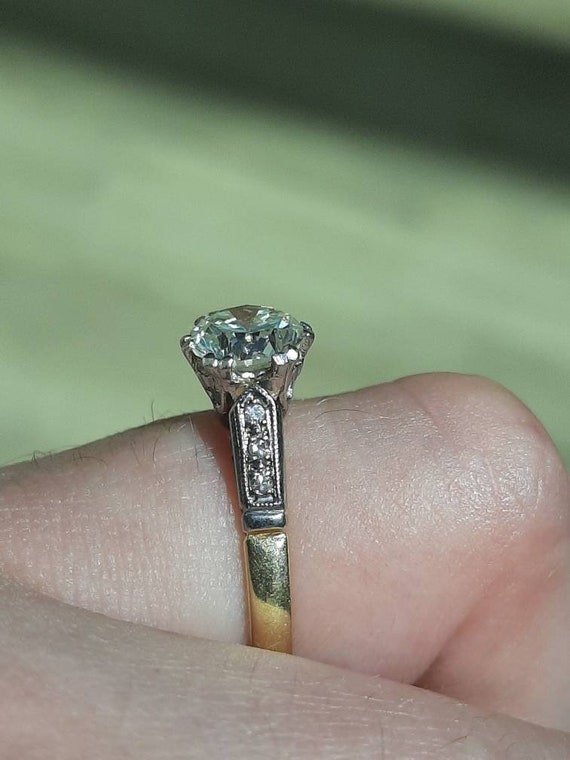 An antique 18ct gold, and platinum diamond ring - image 7