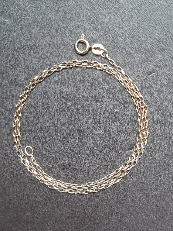 A vintage 16 inch 9ct gold belcher chain - image 10