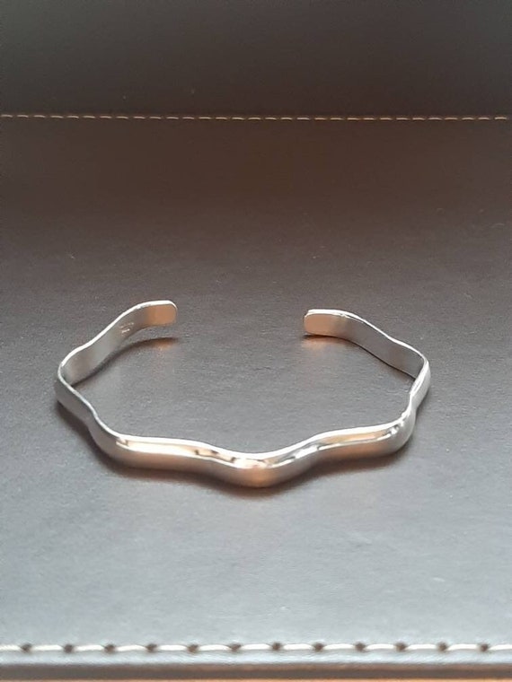 A Silver Wave Bangle - Etsy Canada