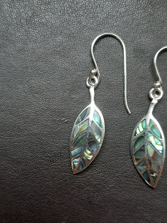 A vintage pair of silver abalone shell leaf drop … - image 6