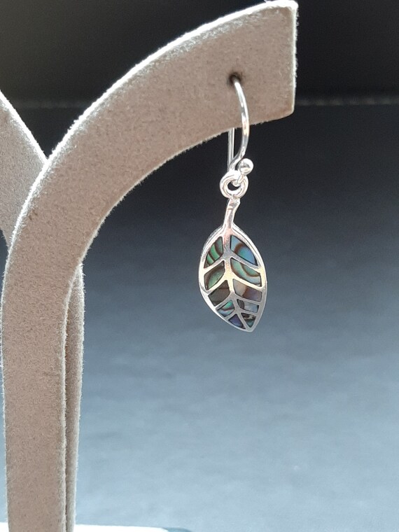 A vintage pair of silver abalone shell leaf drop … - image 3