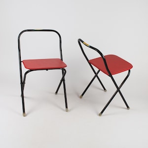 Vintage travel chairs, Vintage foldable chairs, Red wood metal camping chair, Industrial small chairs, Portable chairs, Space-saving chairs