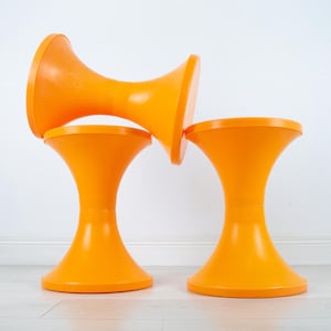 ♪IKEA VÄSTERÖN 21174 オレンジ スツール♪ 美しいオレンジ色のIKEA VASTERONスツール - 1990年代のヴィンテージ
