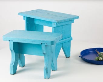 Vintage Melkhocker aus Holz: Rustikale Blaue Bauernhausmöbel