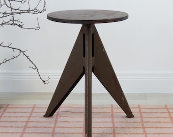 Vintage Brown Industrial Tripod Stool: Adjustable Swivel Wooden Seat