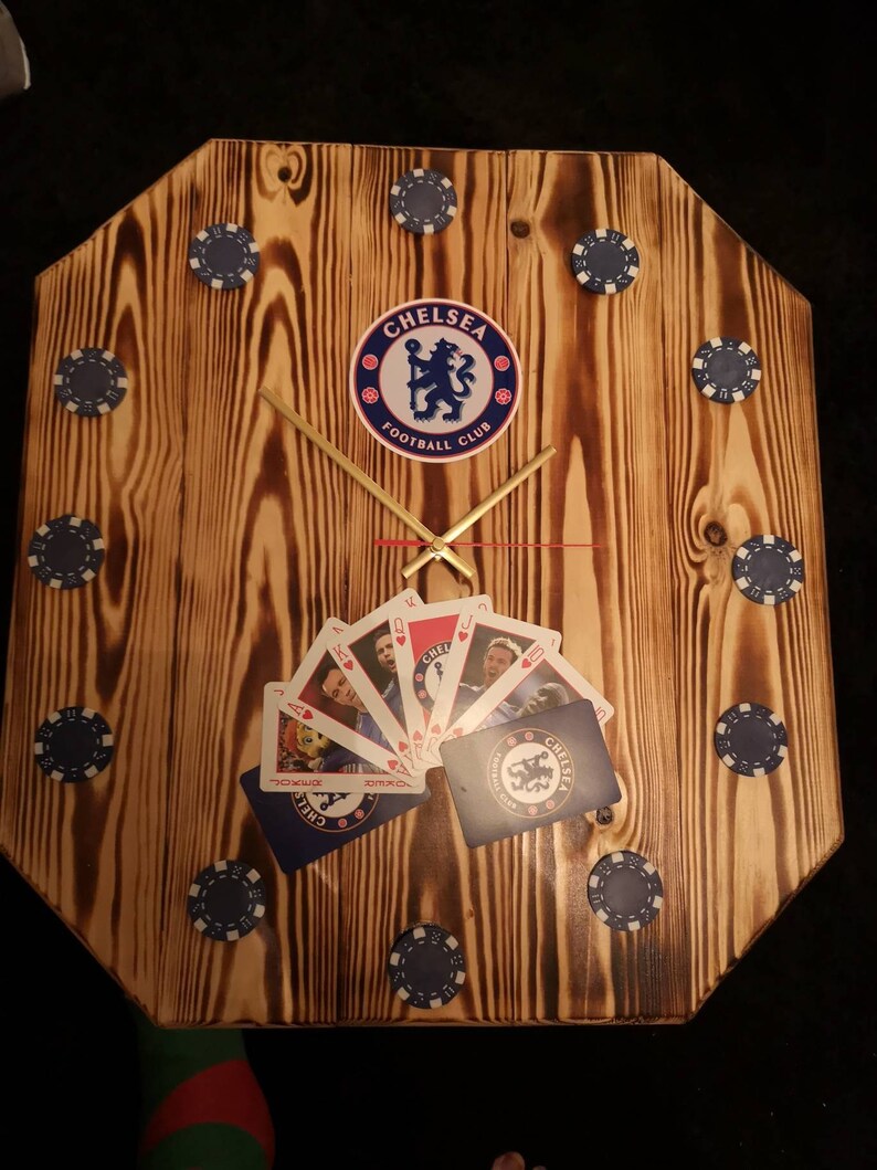 Jack Daniels Poker Chip Clock Upcycled From Pallet Wood Etsy