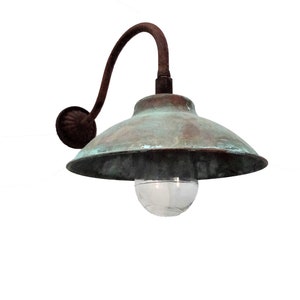 Lampe stable avec abat-jour en cuivre Éclairage de jardin Éclairage de façade image 6