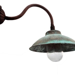 Lampe stable avec abat-jour en cuivre Éclairage de jardin Éclairage de façade image 3