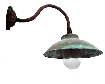 Barnlamp with copper shade | Garden lighting | Wall lighting