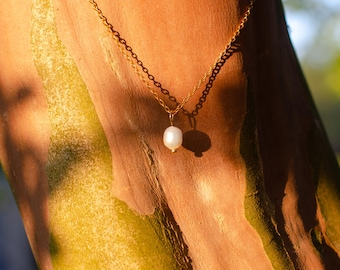 Dainty Pearl Necklace, Tiny Gold Pearl Pendant, Simple Feminine Jewelry